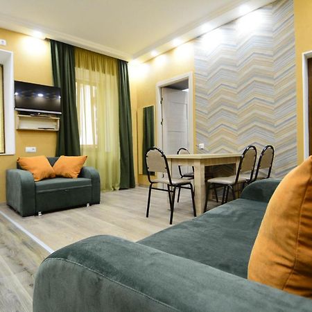 Михаил 1 Tbilisi Exteriör bild