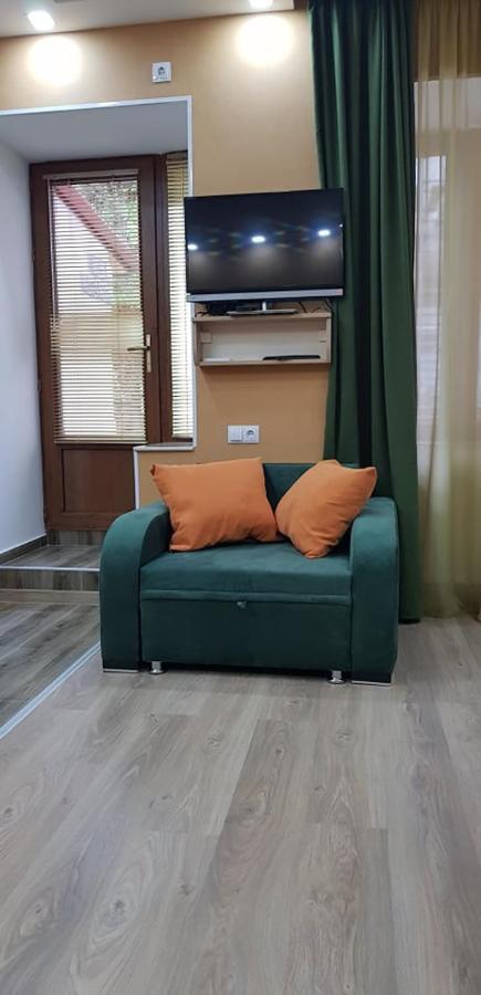 Михаил 1 Tbilisi Exteriör bild