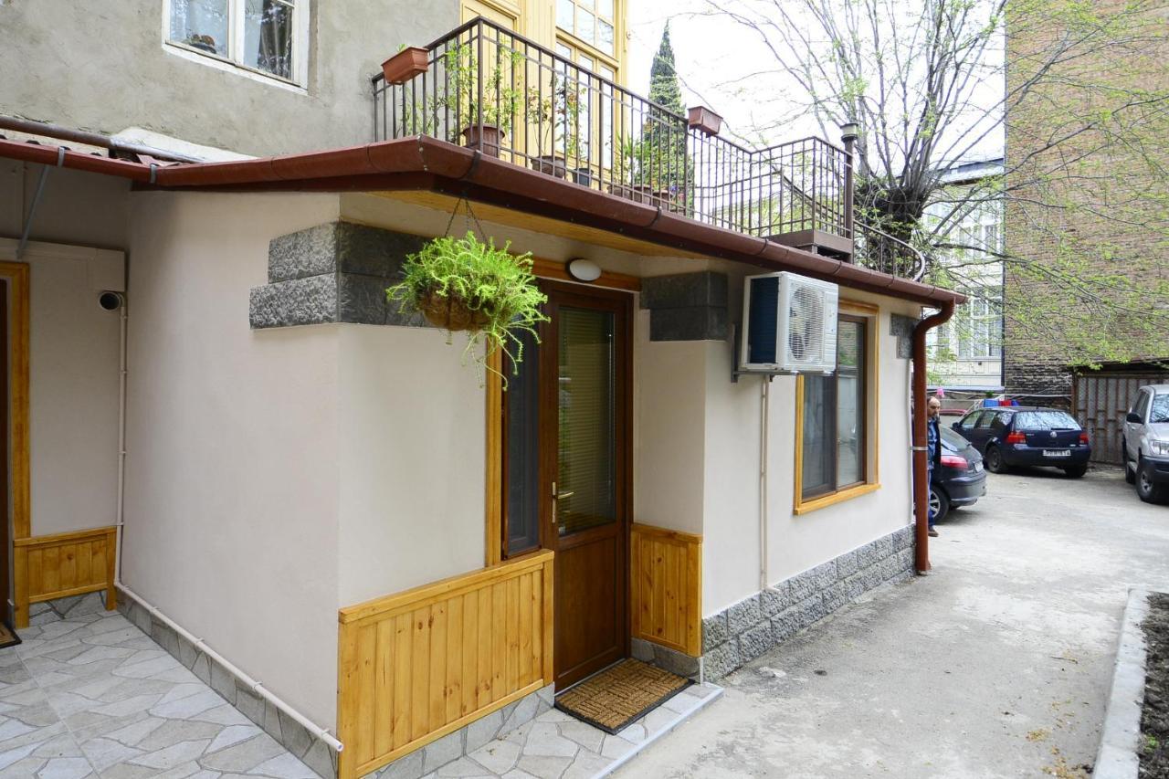 Михаил 1 Tbilisi Exteriör bild