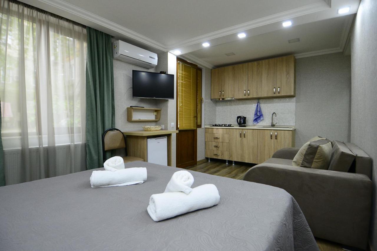 Михаил 1 Tbilisi Exteriör bild